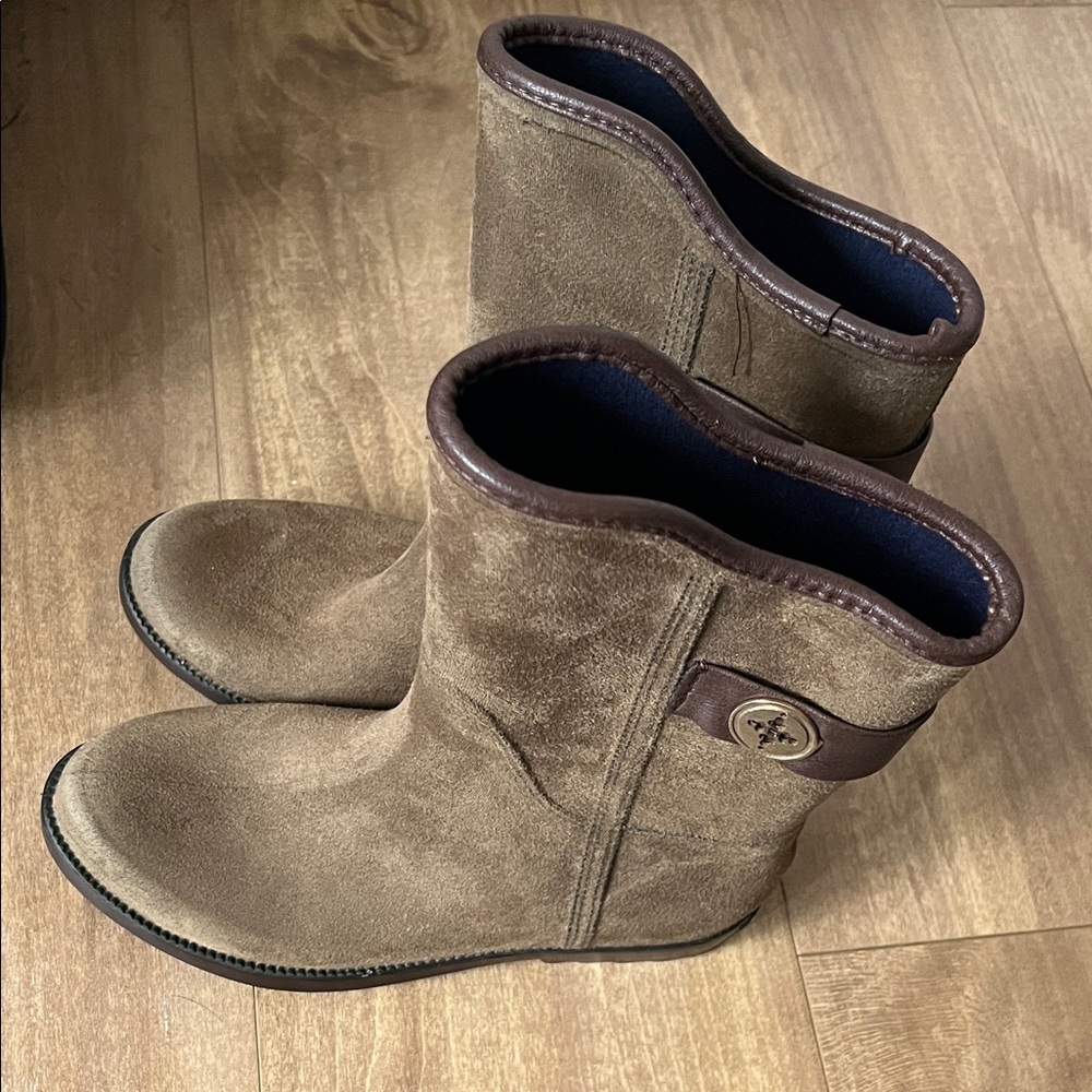 Charleston Shoe Co Legare Mid Calf Rain Boots Olive Brown‎ Size 7 - Picture 2 of 11